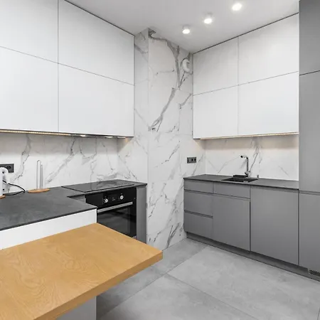 Skierniewicka 34 By Homeprime شقة